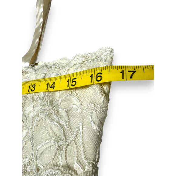 Coldwater Creek ivory Lace Camisole Women's Size Small - Picture 3 of 6